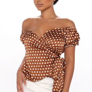 NEW off the shoulder polka dot top